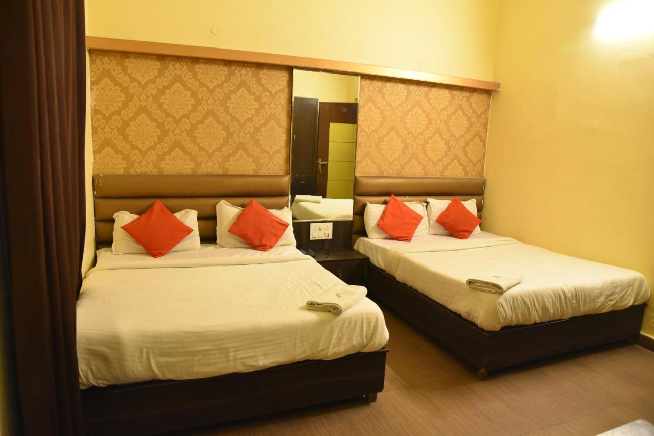 Hotel C-9 Jaipur Eksteriør bilde