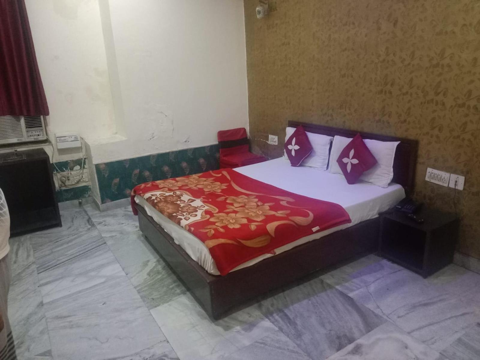 Hotel C-9 Jaipur Eksteriør bilde