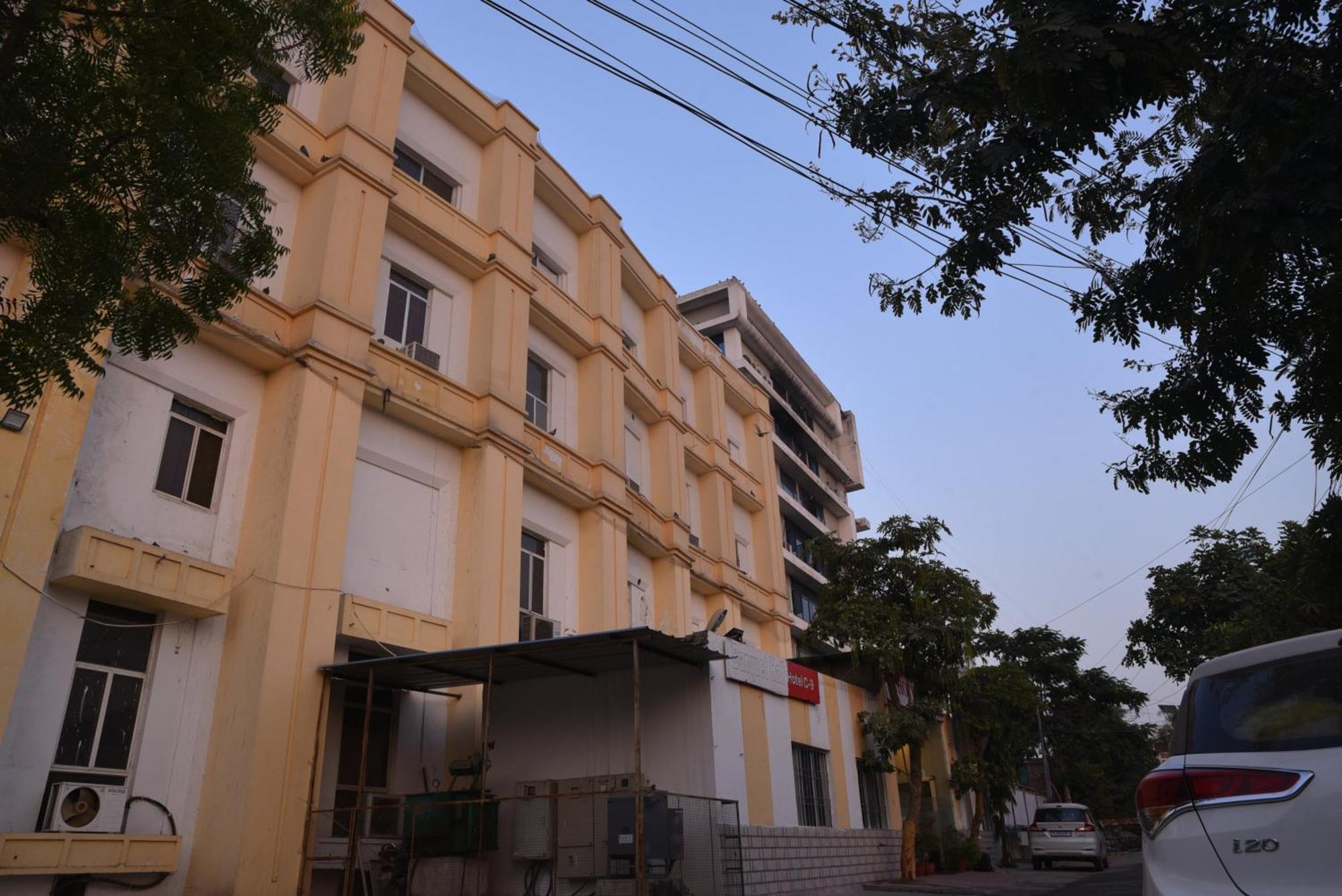 Hotel C-9 Jaipur Eksteriør bilde